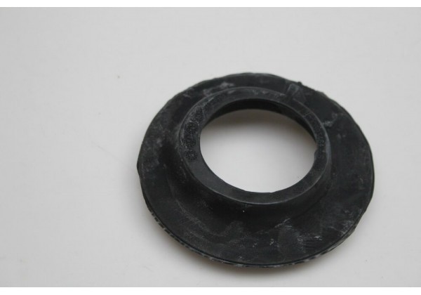 Опора задньої пружини нижня Renault Logan, II, Logan MCV, Sandero, II, Clio IV, Duster, Captur, 8200693464, 550362599R
